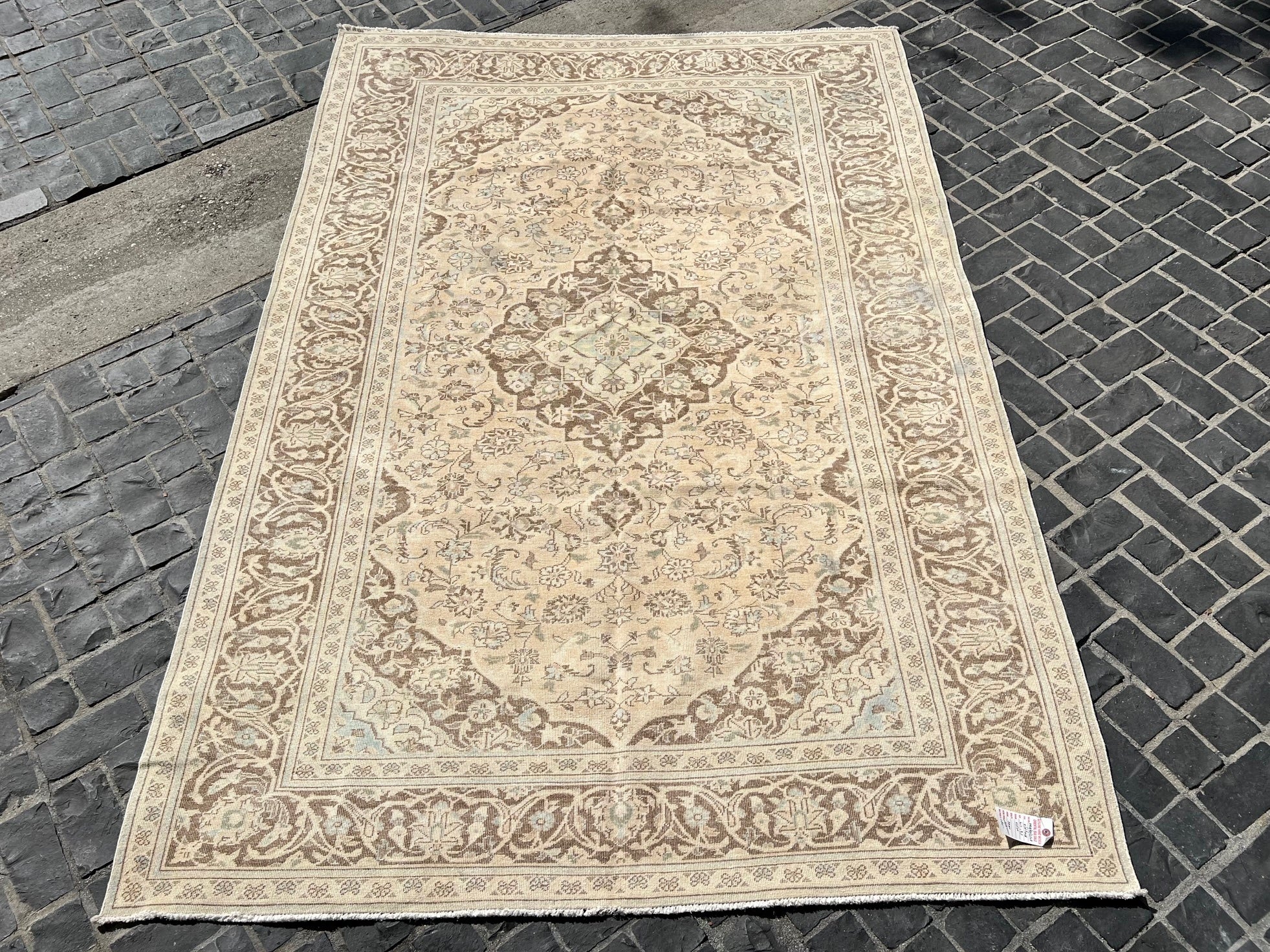 P927/97/G508 Iran Rug