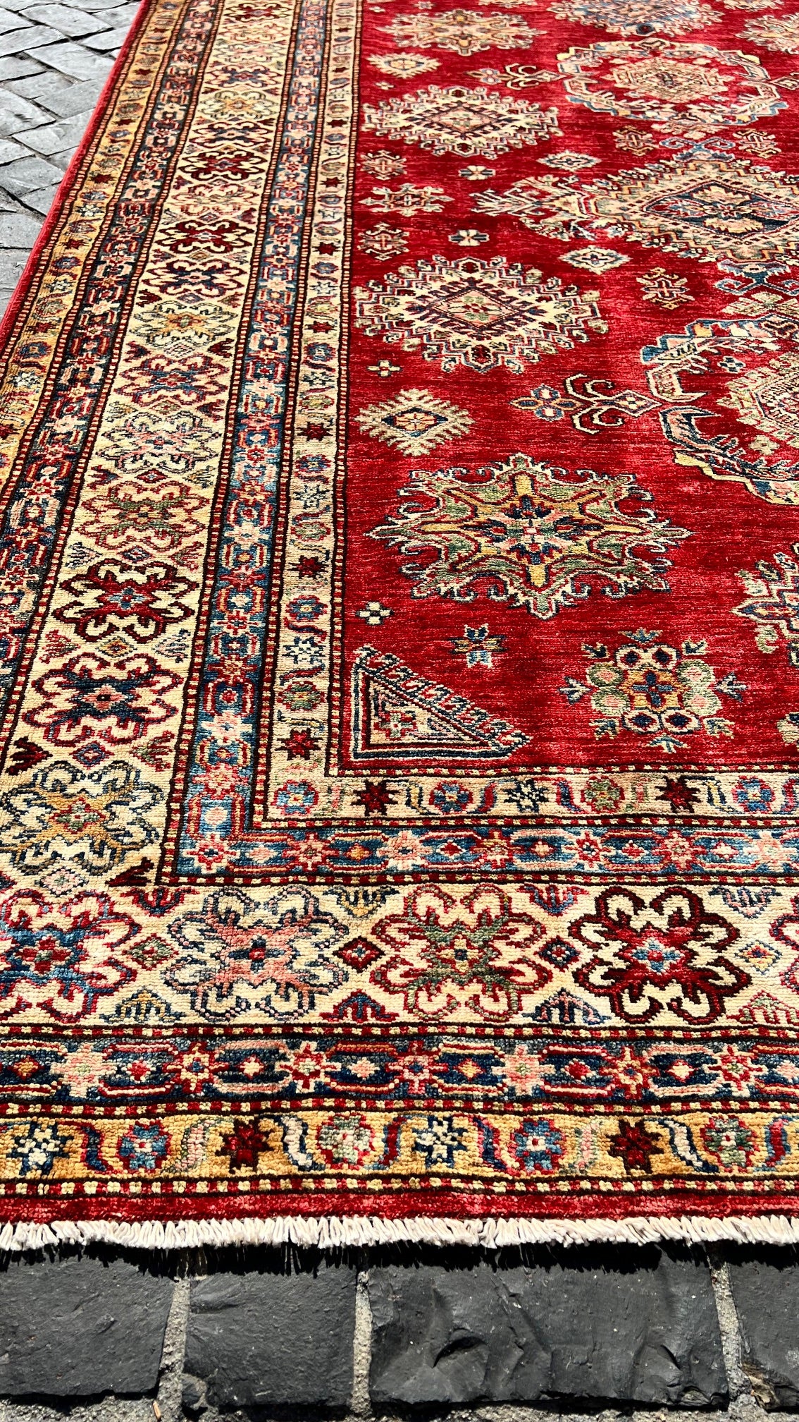 C26/134 Kazak Rug