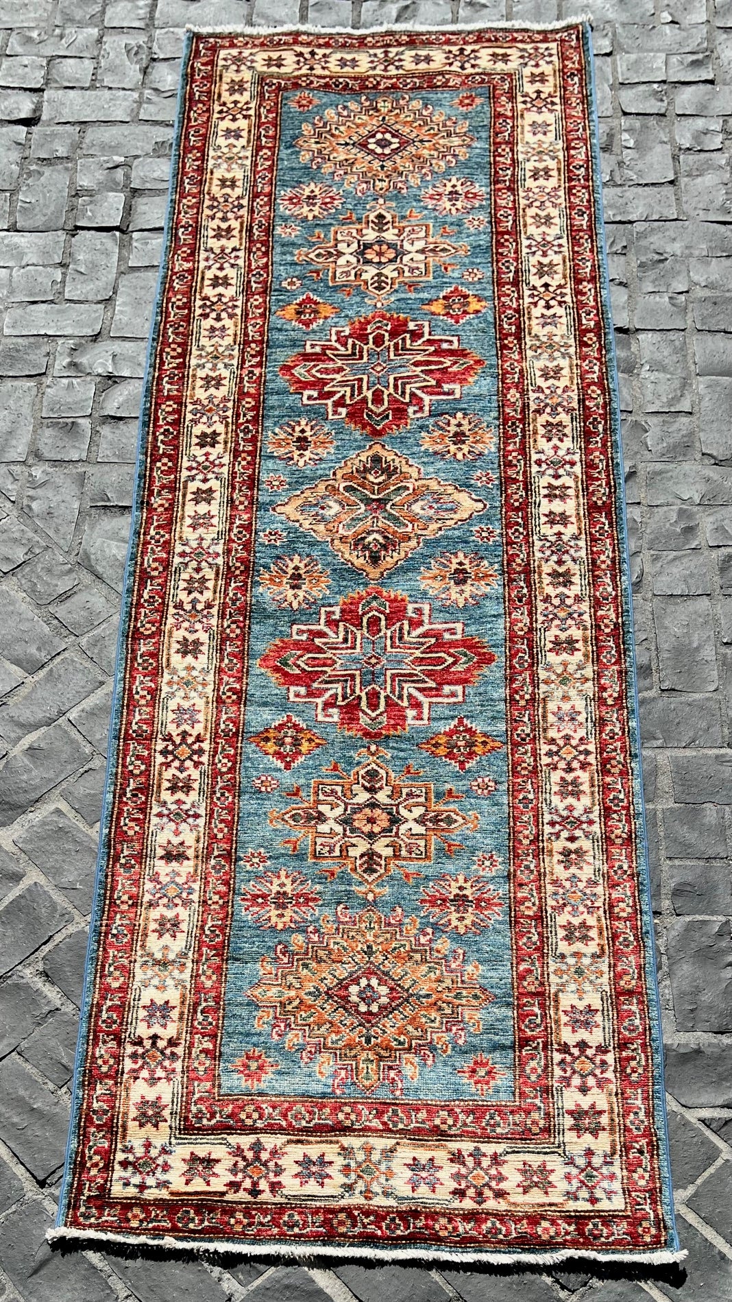 C36/174 Traditional Runner