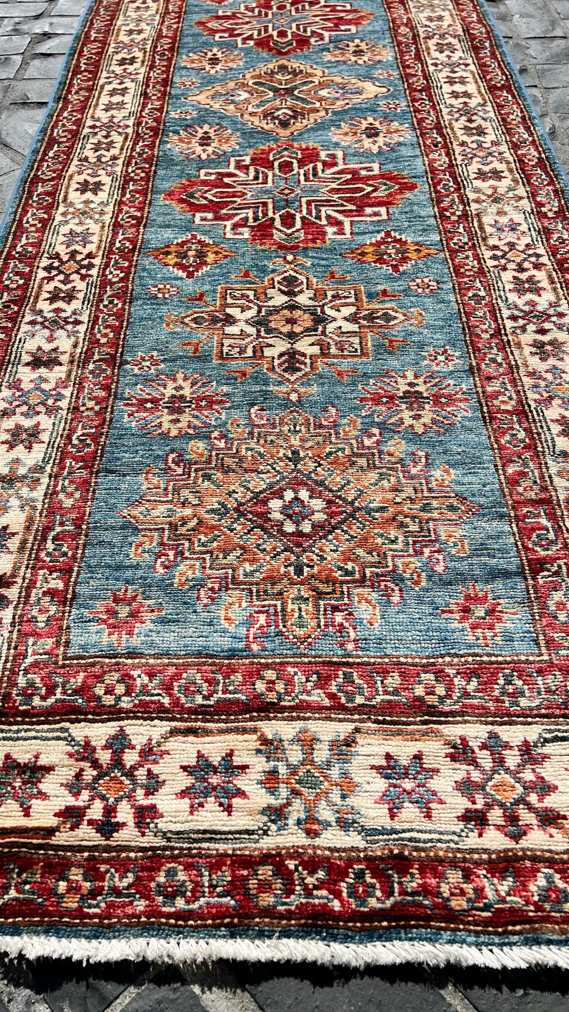 C36/174 Traditional Runner