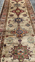 C34/158 Traditional Runner