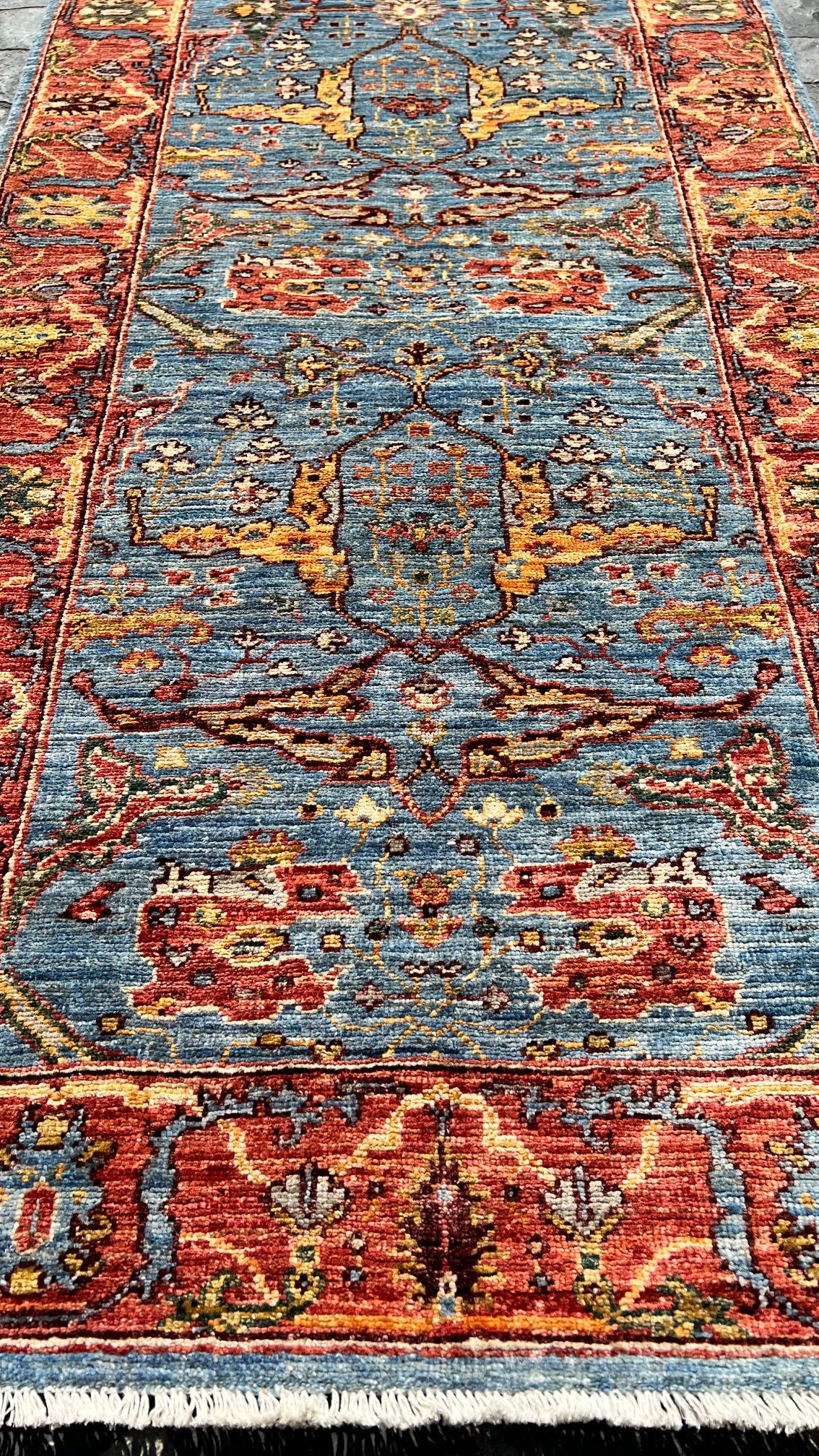 C74/264 Traditional Runner