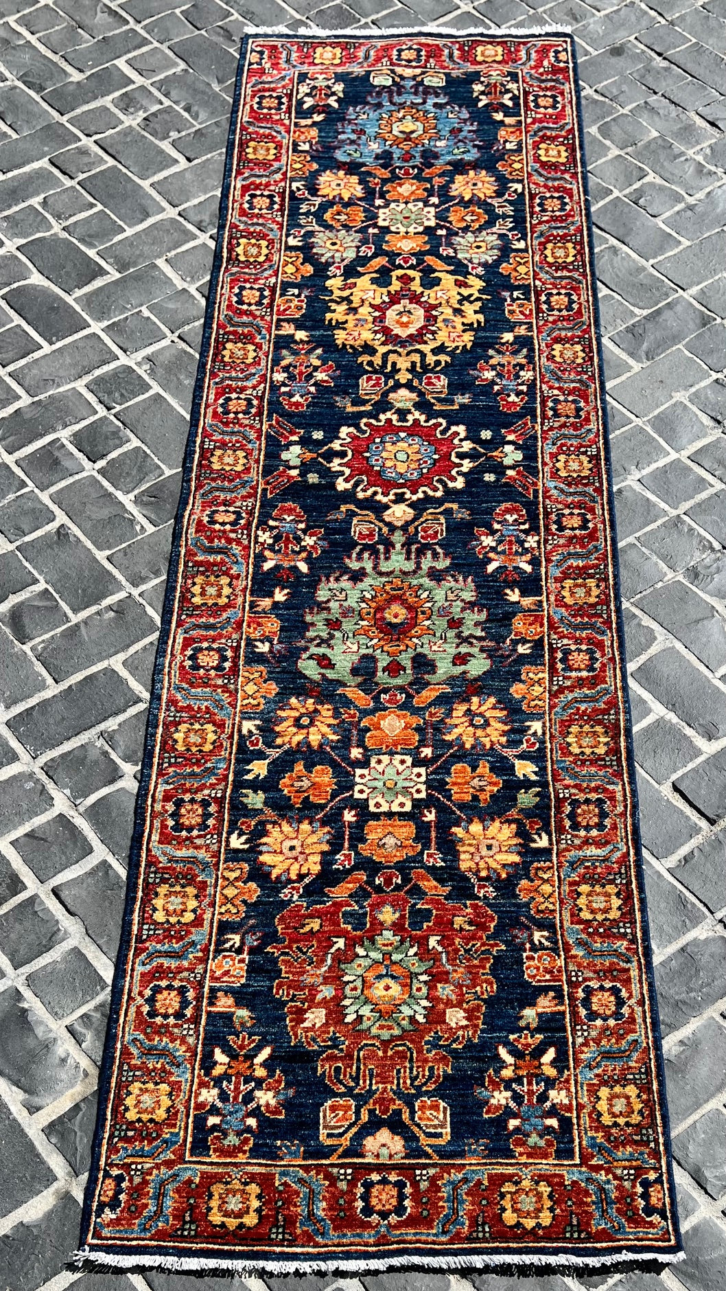 C47/199 Traditional Runner