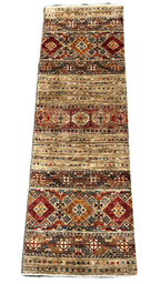 C35/169 Traditional Runner