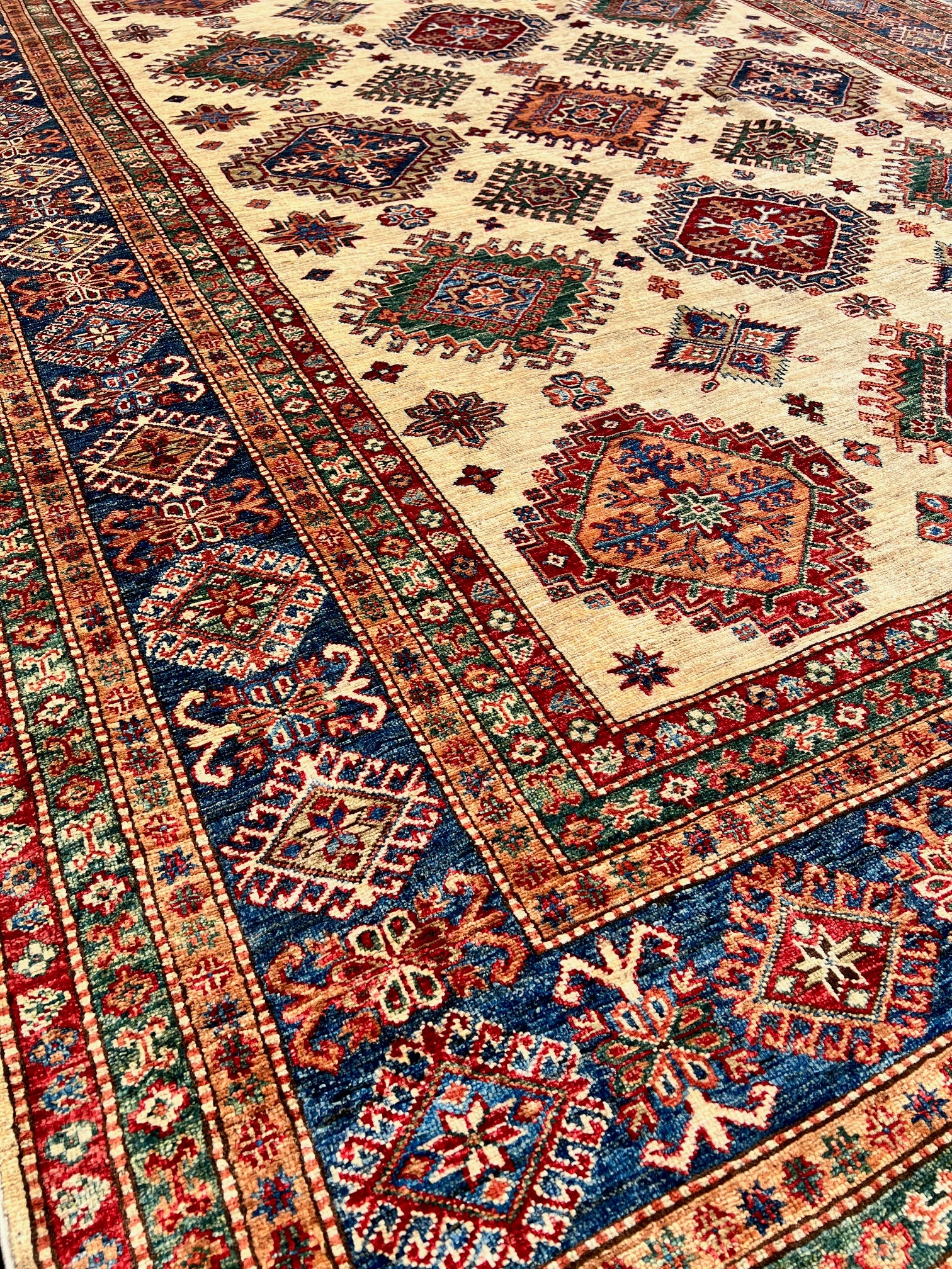 C21-119 Afgan Kazak Rug