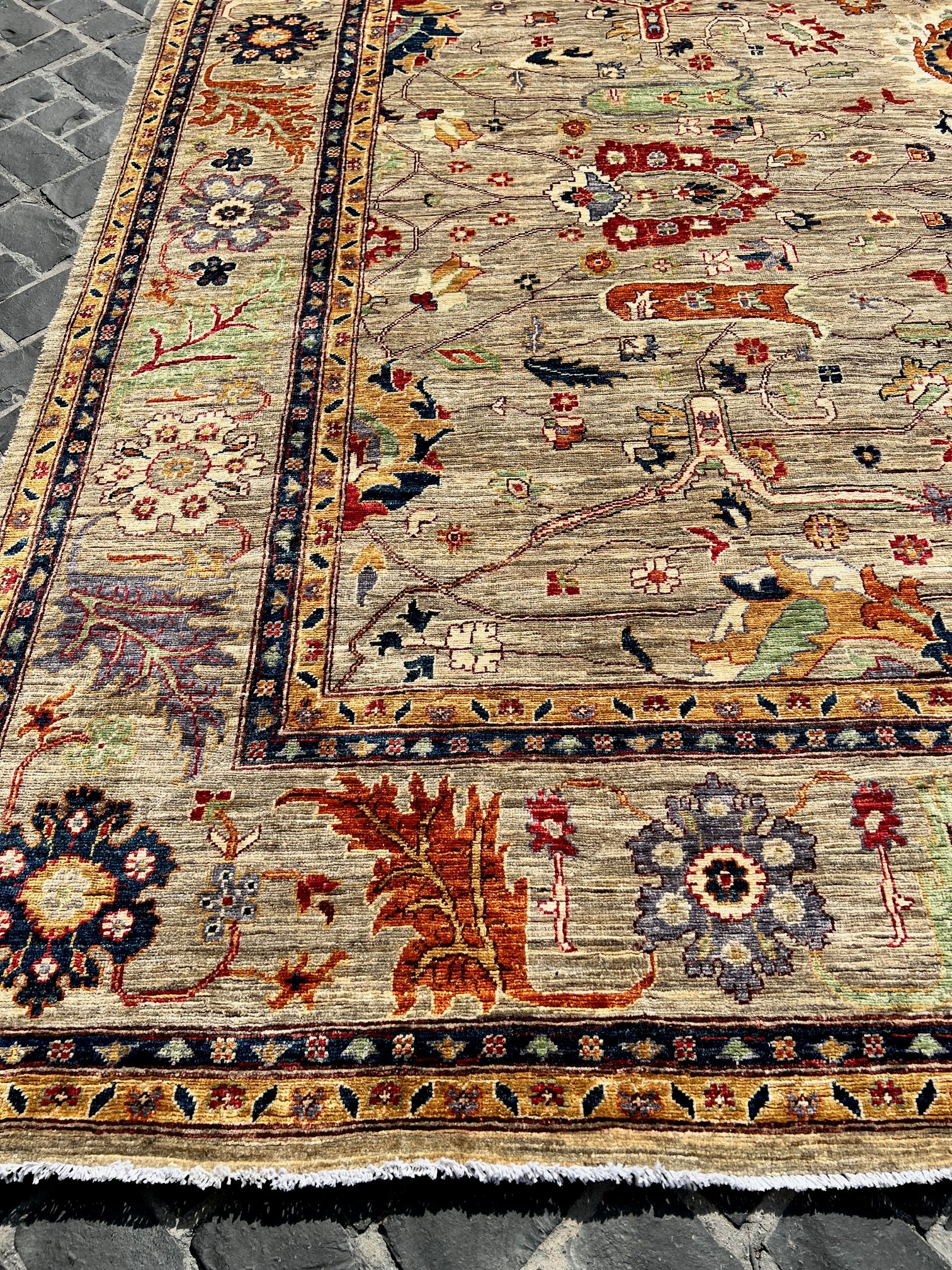 C45-194 Afghan Kashan Rug