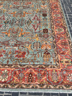 C51/476 Traditional Rug