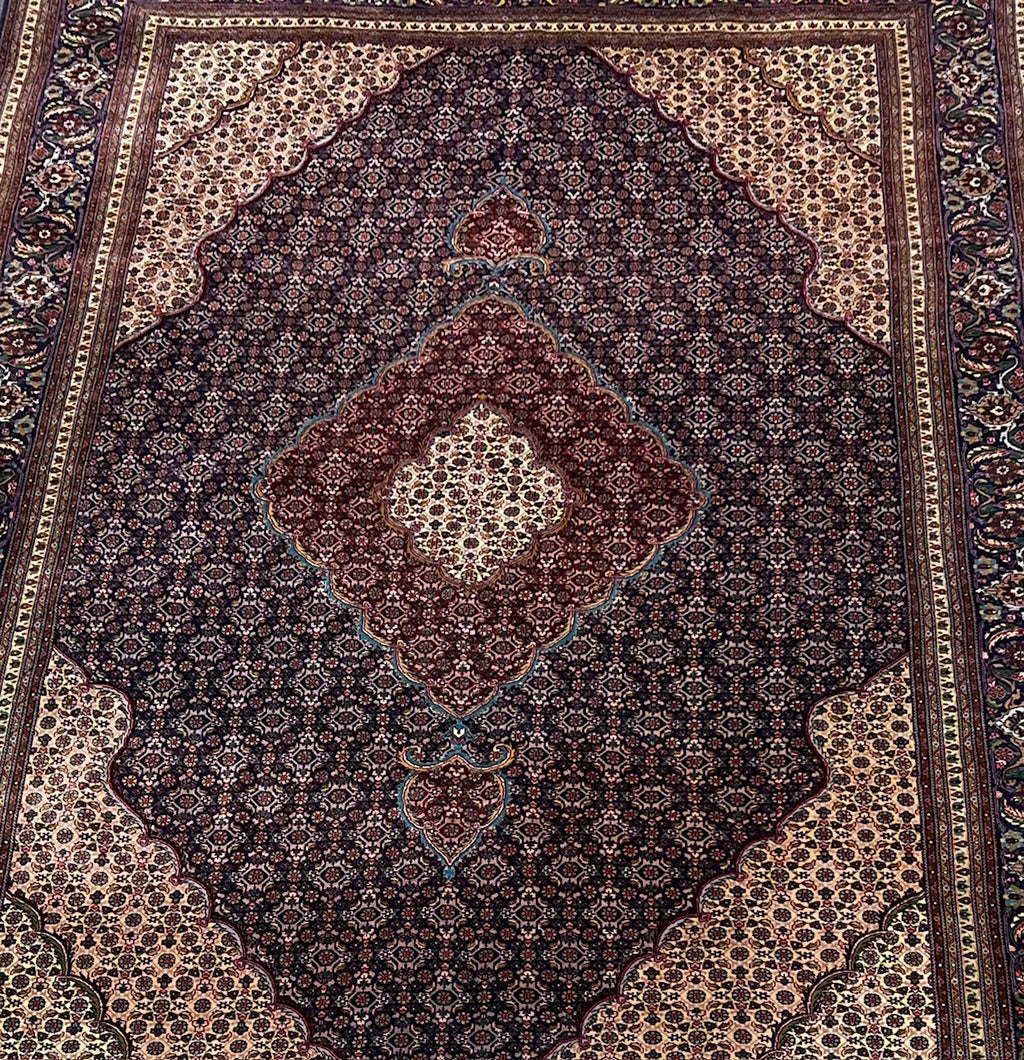 072525/B Tabriz Mahi