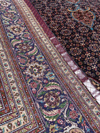 072525/B Tabriz Mahi