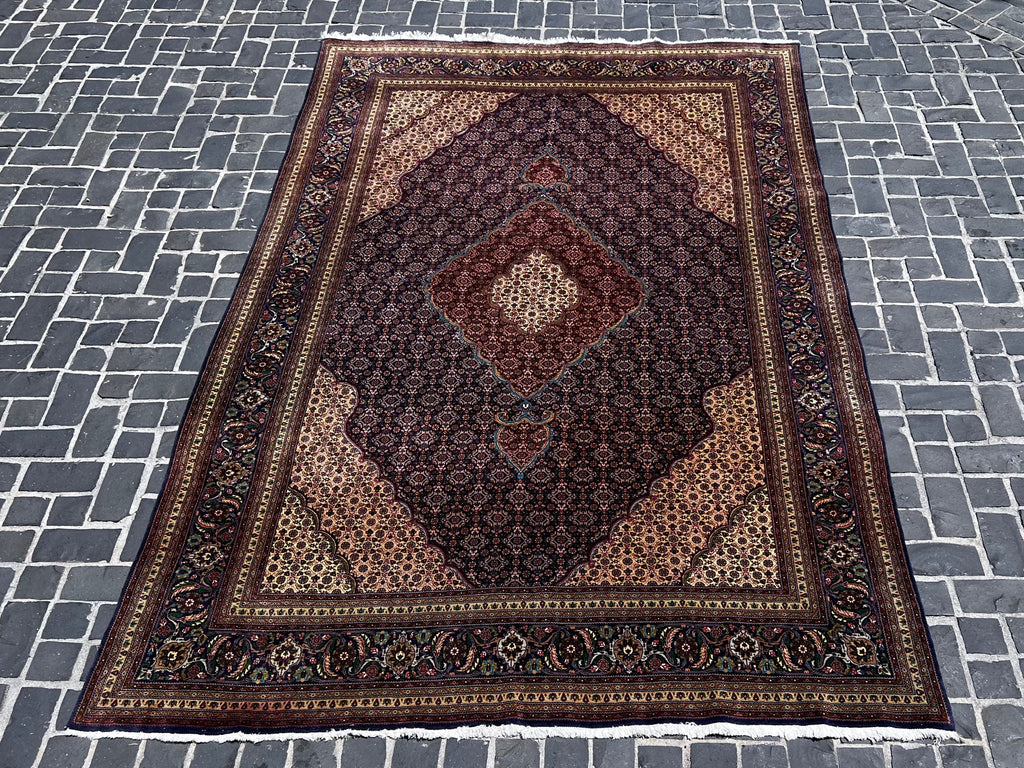 072525/B Tabriz Mahi