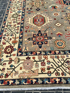 C22/76 Traditional Rug