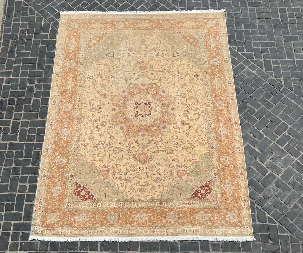 AC-1 Vintage Iran Tabriz