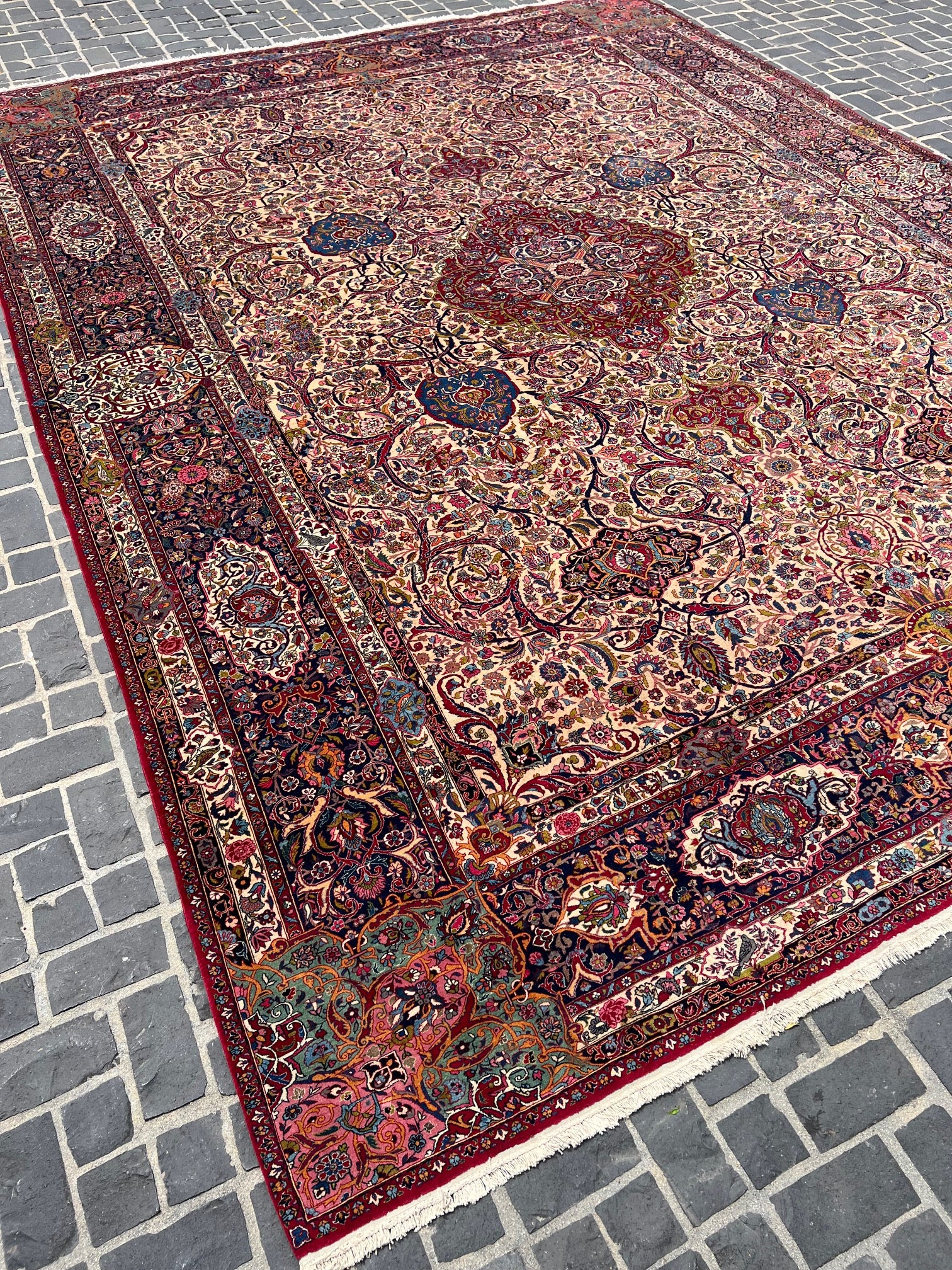82825 10'10"X14'3" Toodeshk