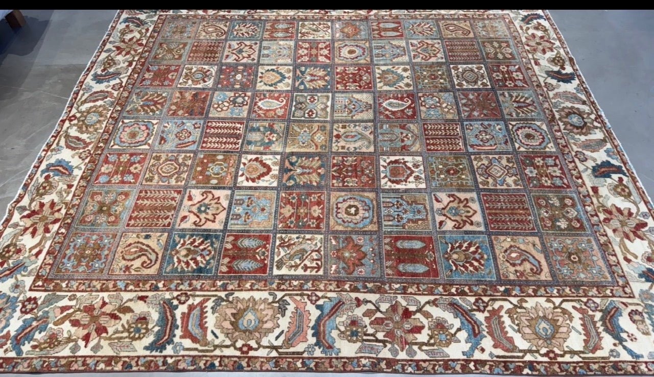 61335 Antique Persian Bakhtiar carpet 10'5" x 11'1"