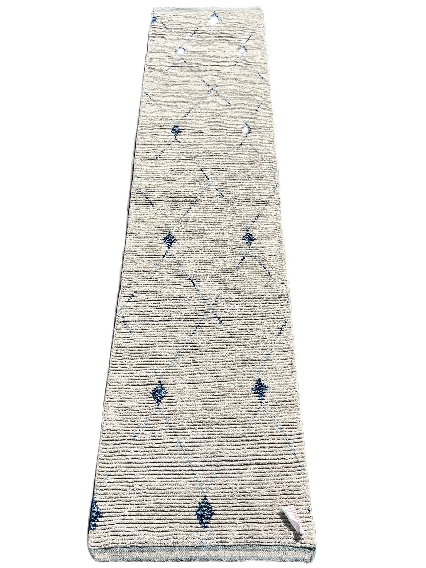 P6690061 Paki Runner 2'3" x 10'10"