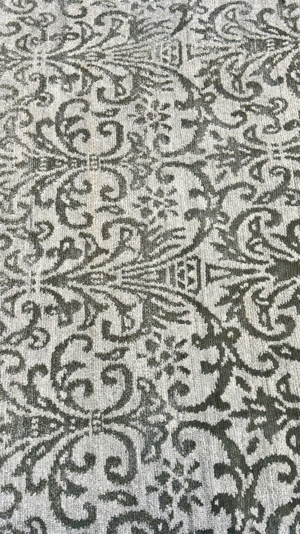 59346 Wool & Silk Rug