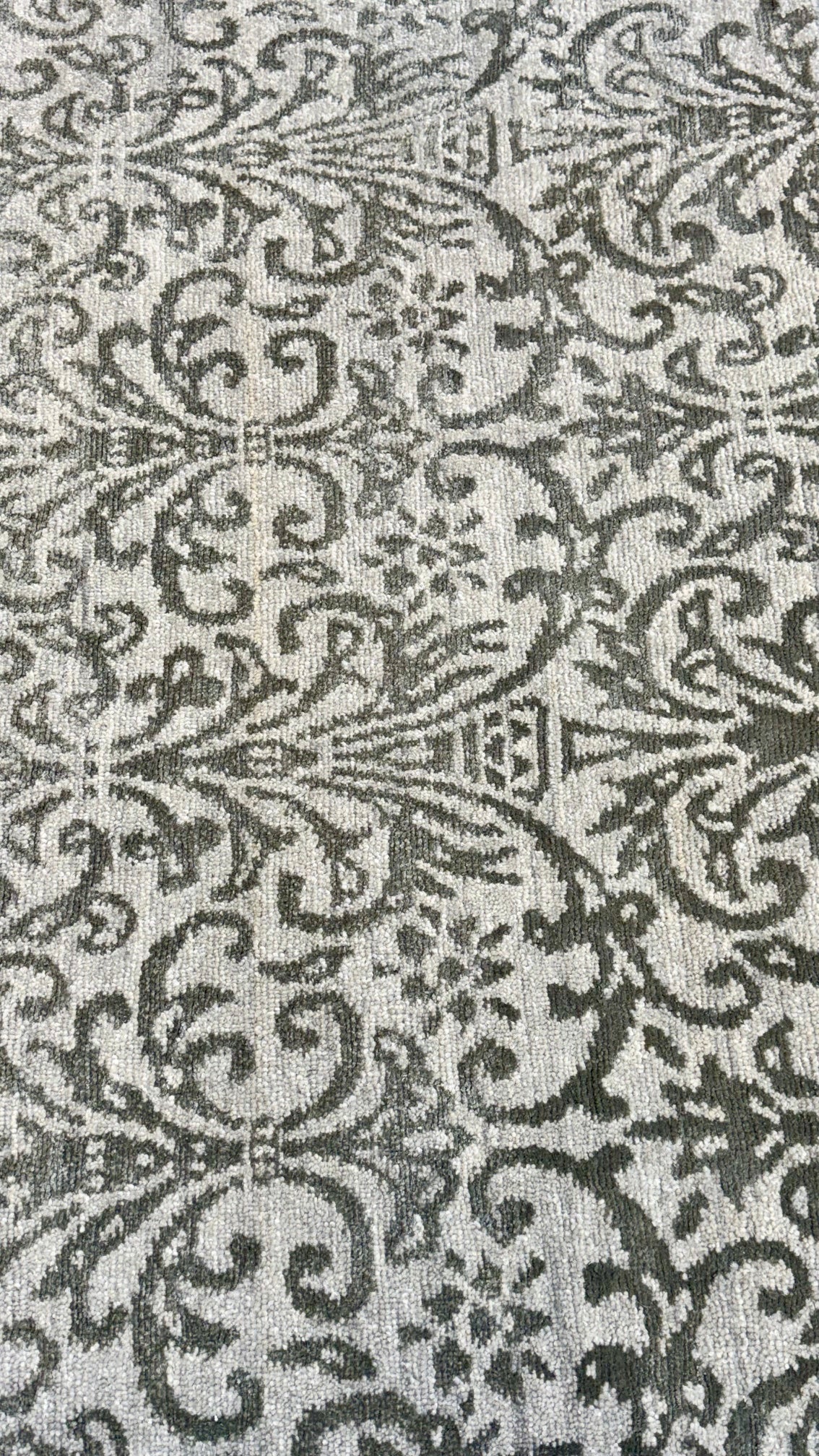 59346 Wool & Silk Rug