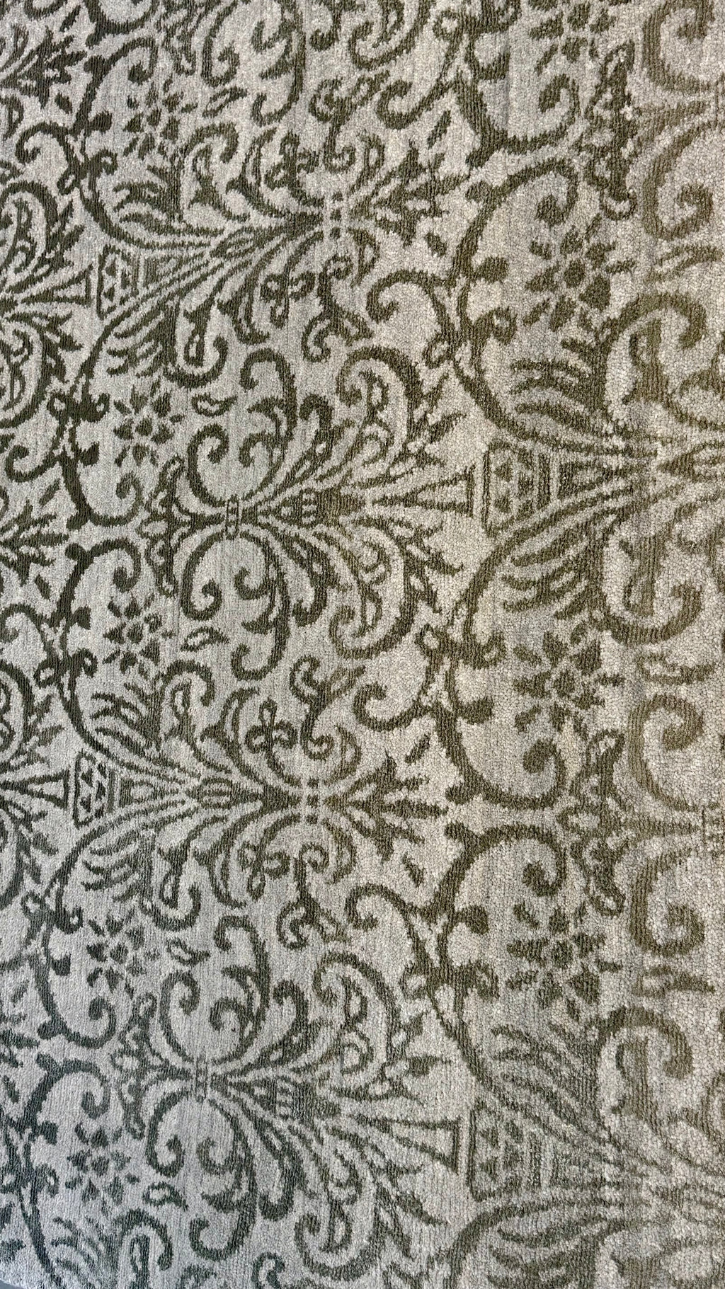 59346 Wool & Silk Rug