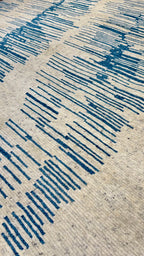 64180 India hand knotted wool Rug
