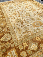62945 Traditional Rug