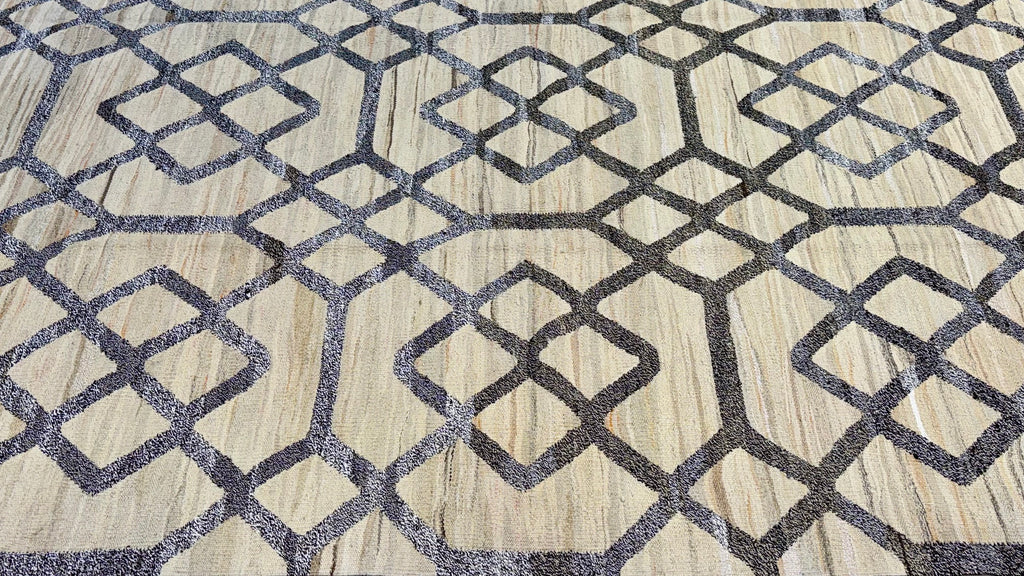 61323 Turkish Kilim  9'11"x8'2"