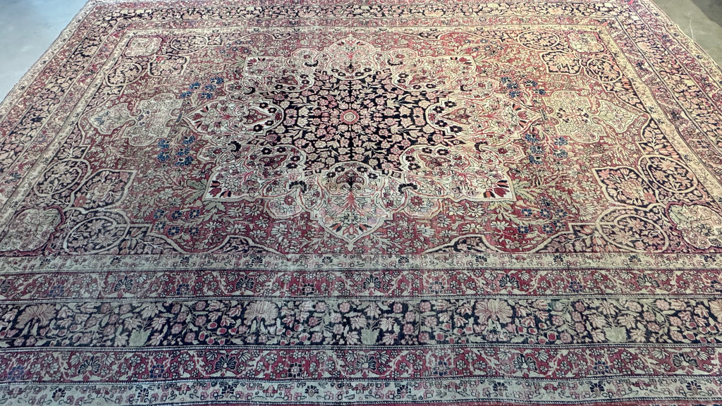 62299L Antique Lavar Rug