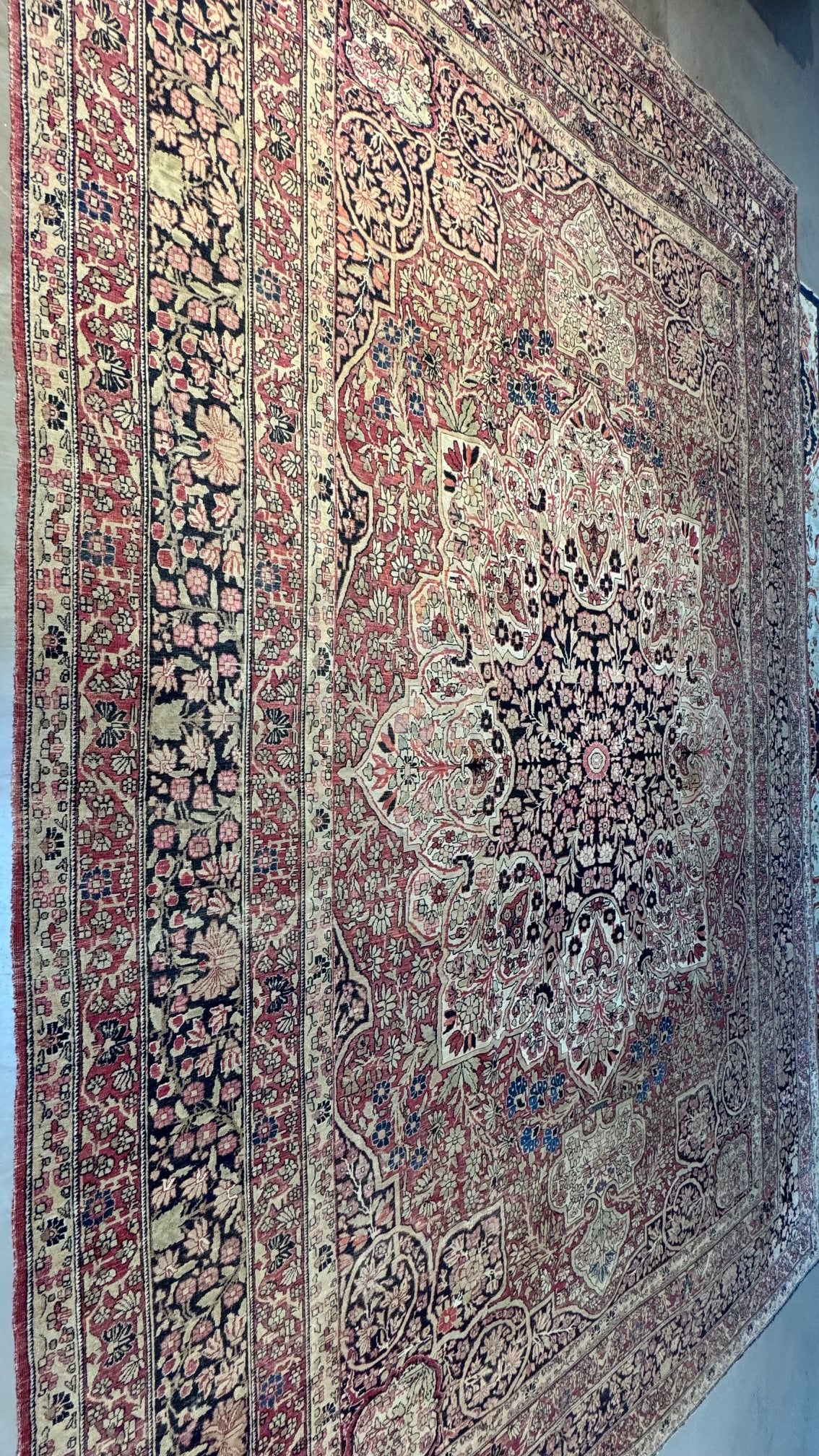 62299L Antique Lavar Rug