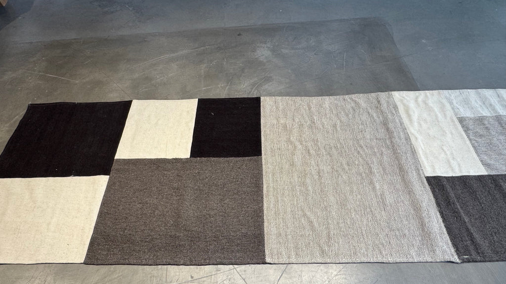 63407B Flatwoven wool runner