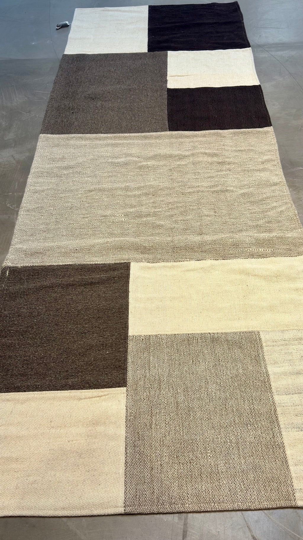 63407B Flatwoven wool runner