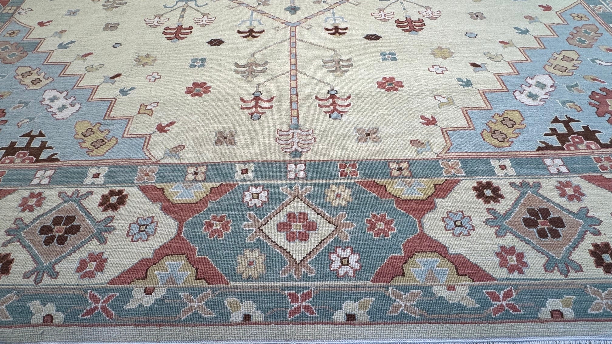 54257 Sumak weave Ukranian design 10x14