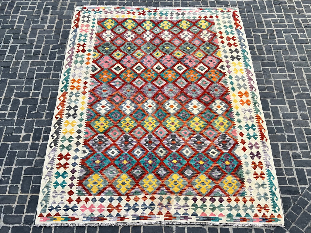 C27/137 Kilim Rug