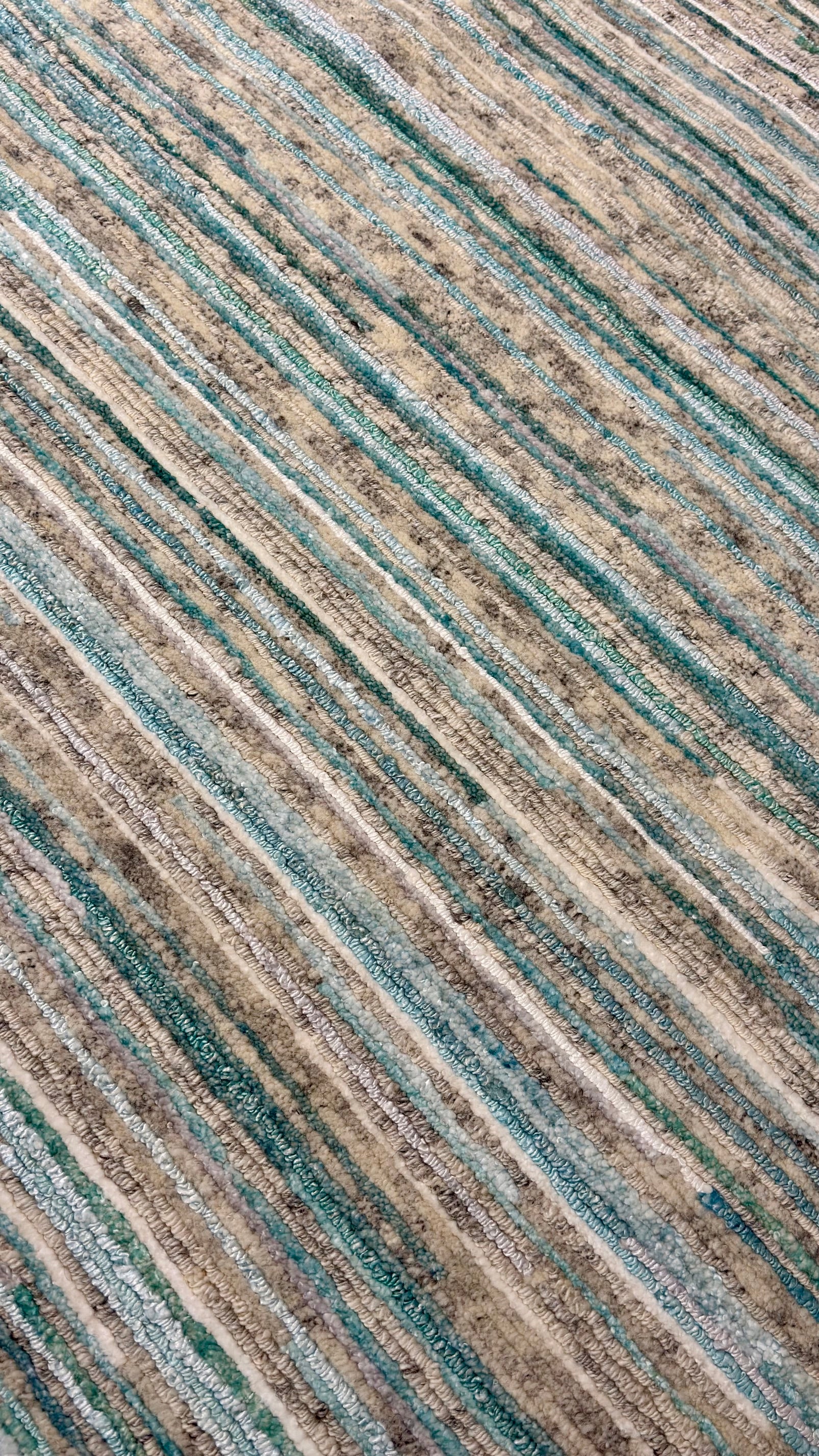 63991 Amber 9' x 12'