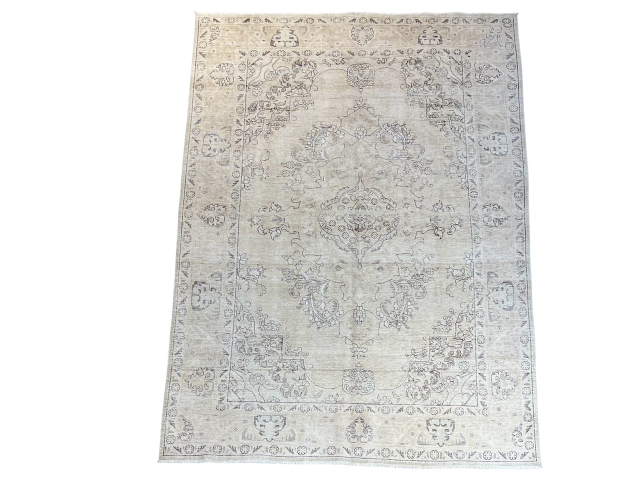 P927/102/14638 6'8"x9'5" Vintage Tabriz