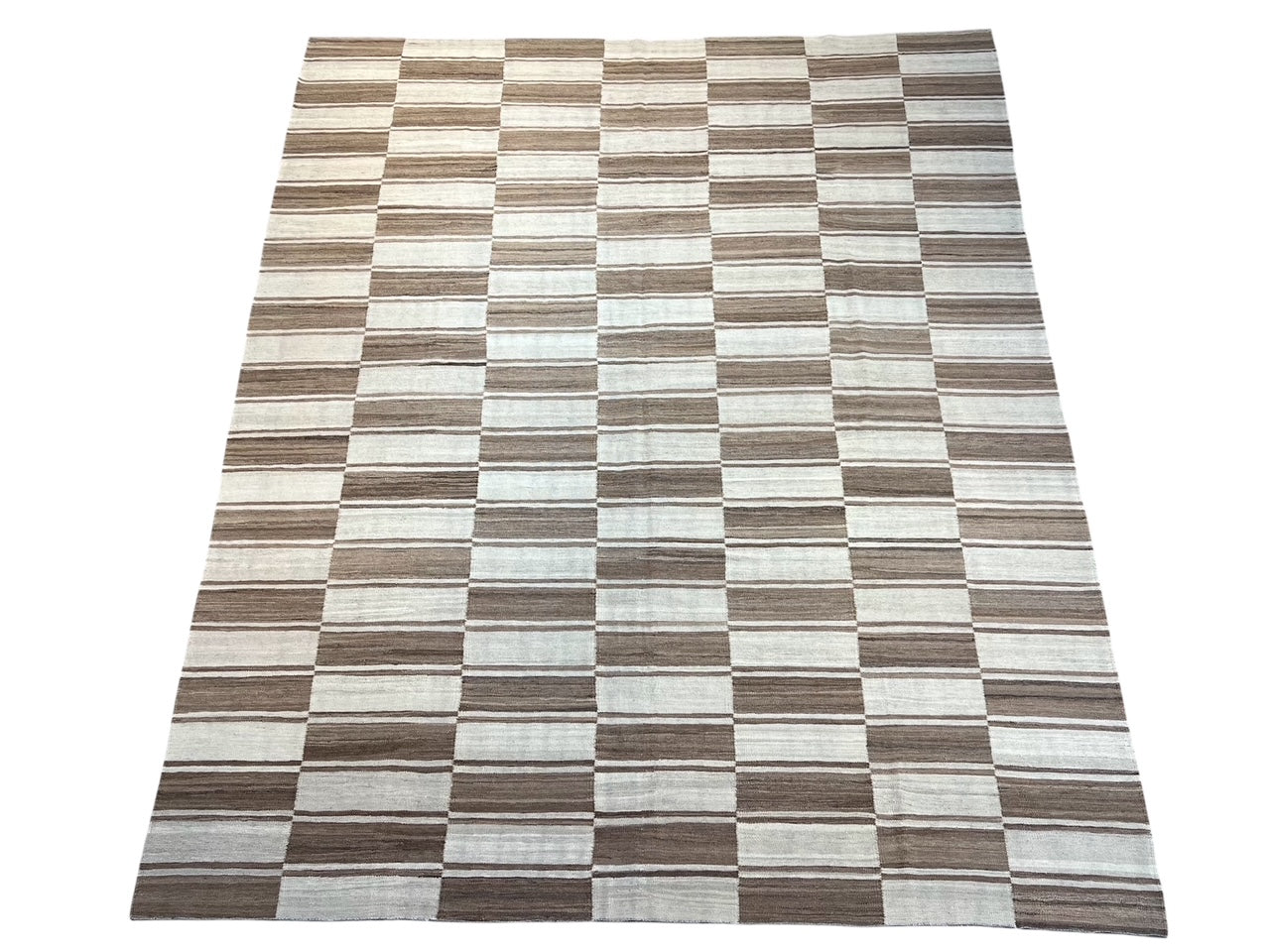33943 9'8"x12'10" Kilim