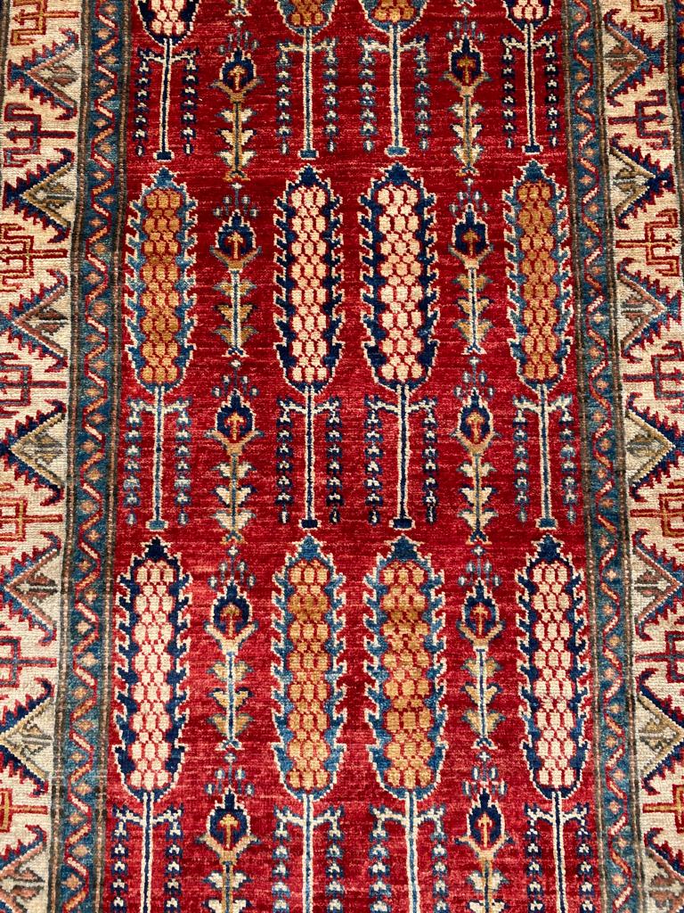 C6240086 Kazak design runner 2'9" x 10'2"