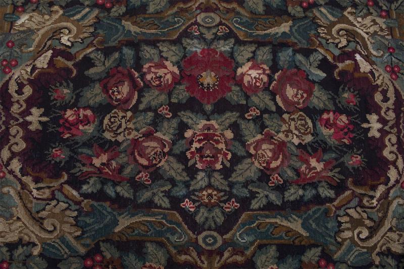 37910  Moldavia Old Kilim 5'9"x9'10"