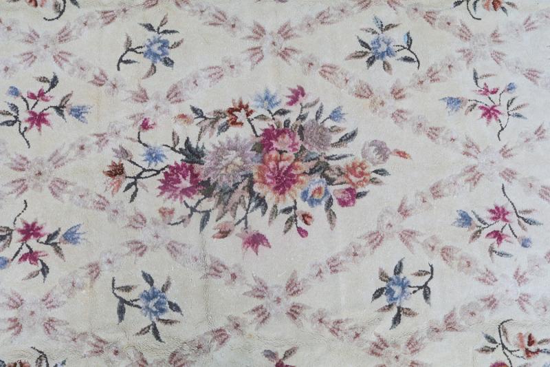 39135 ANTIQUE Hooked Savonnerie design Oversize rug 10x16