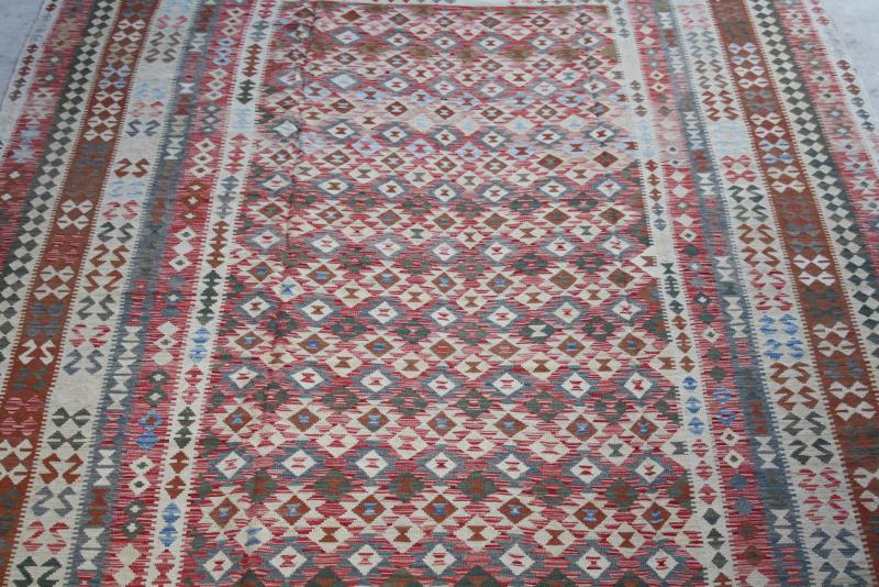 58676 Oversized Kilim 9'8"x16'7"