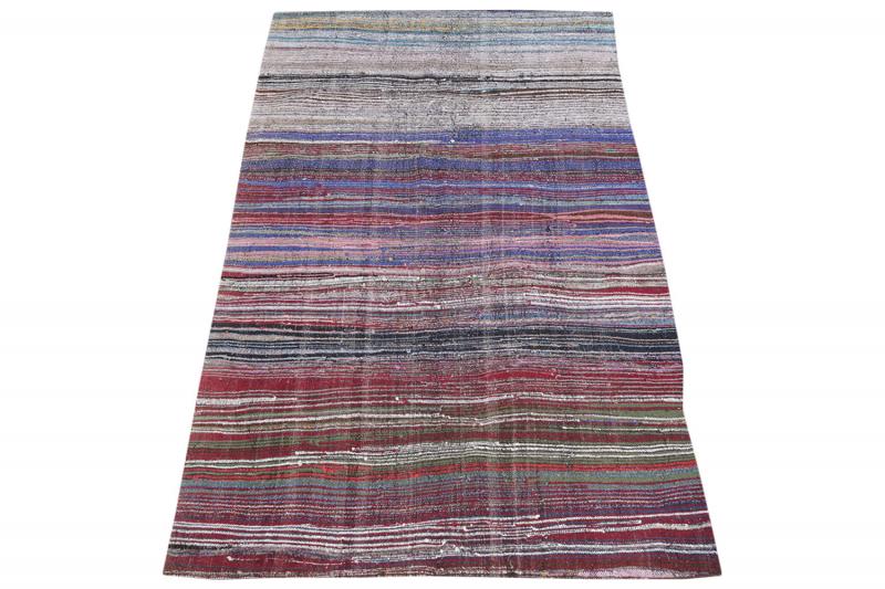 60351 Vintage Turkish Handmade Flatweave 5'2" x 9'7"