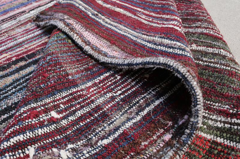 60351 Vintage Turkish Handmade Flatweave 5'2" x 9'7"