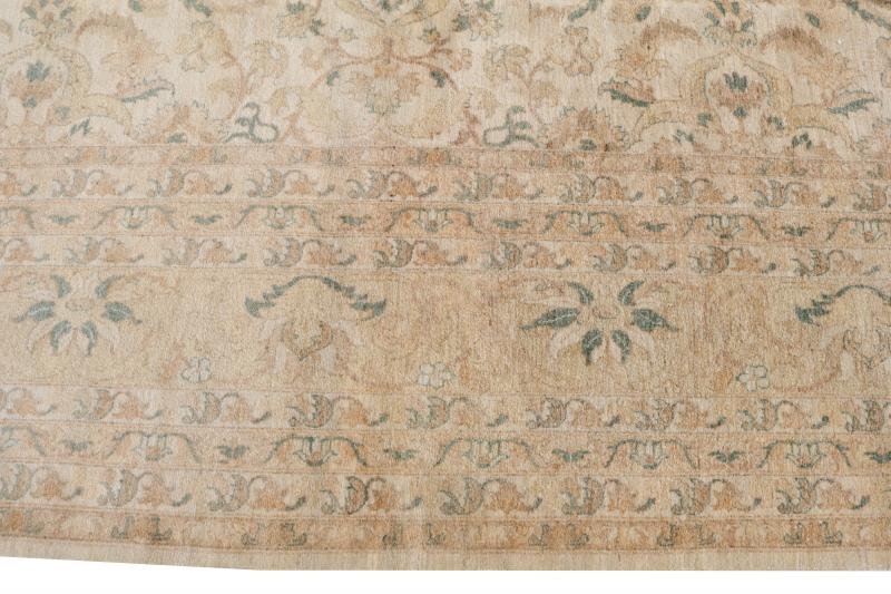 61927 Peshavar Mahal Oversize 13'x19'6"