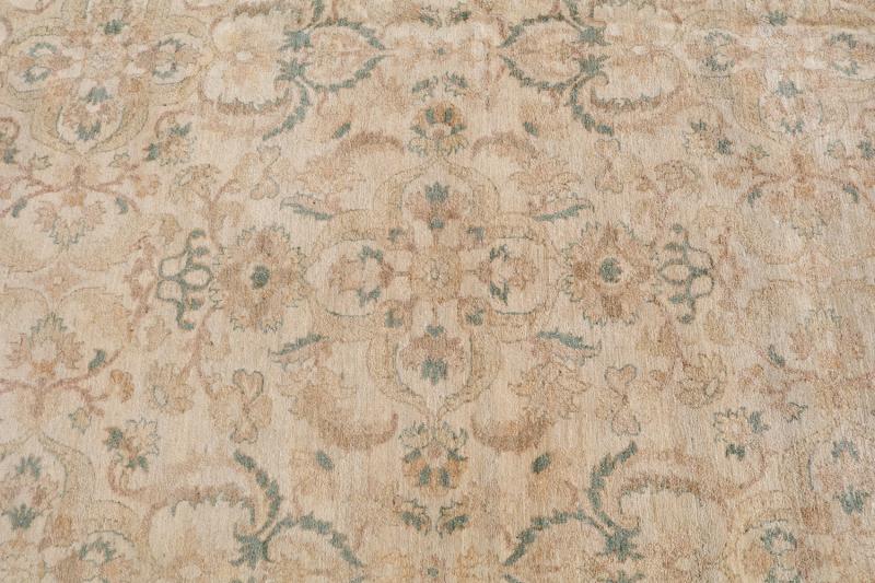 61927 Peshavar Mahal Oversize 13'x19'6"