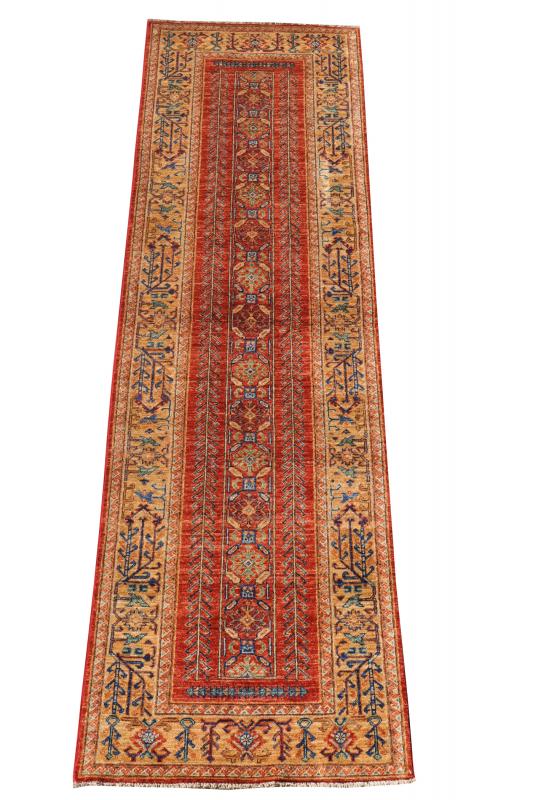 classic Design runner 2'7"x9'8"