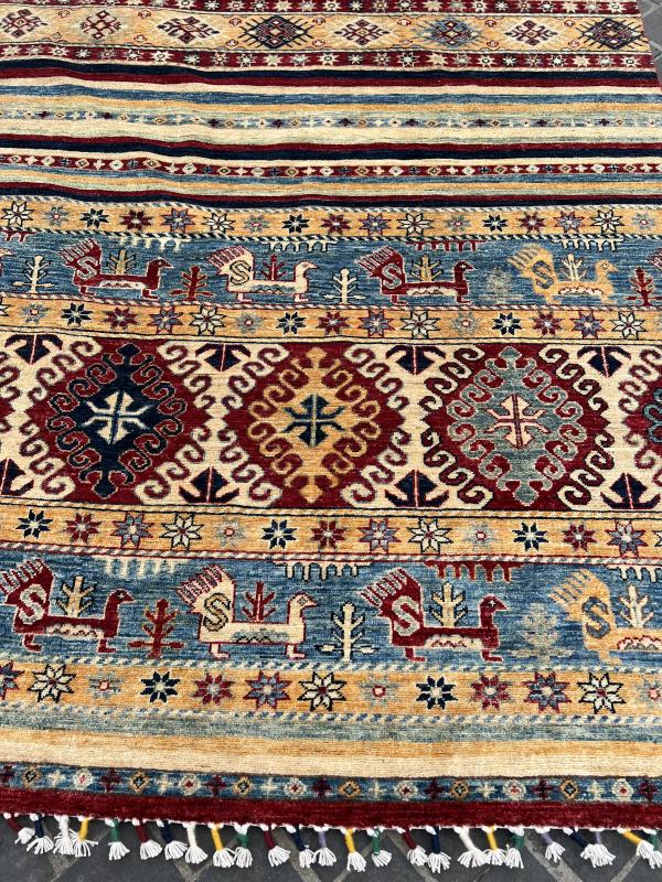 C6090082 Oversize Khor 9'9"x16'1"