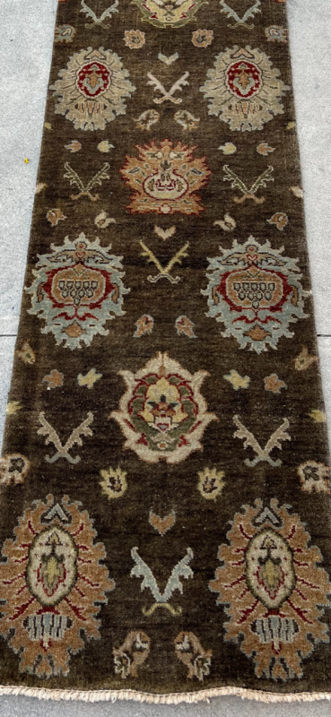 51826 Shah Abbasi Design Wool Runner 2'6" X 10'